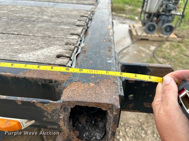 image for item OK9723 2007 Lufkin FL-II  flatbed trailer