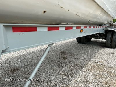 image for item OK9726 2001 SmithCo Manufacturing 2002  side dump trailer