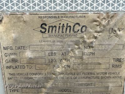 image for item OK9726 2001 SmithCo Manufacturing 2002  side dump trailer