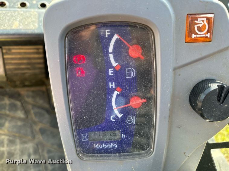 image for item DM0317 2020 Kubota  SVL65-2 tracked skid steer loader