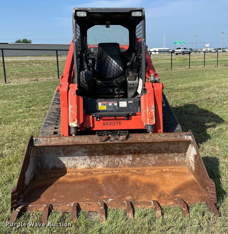 image for item DM0321 2021 Kubota SVL97-2 tracked skid steer loader