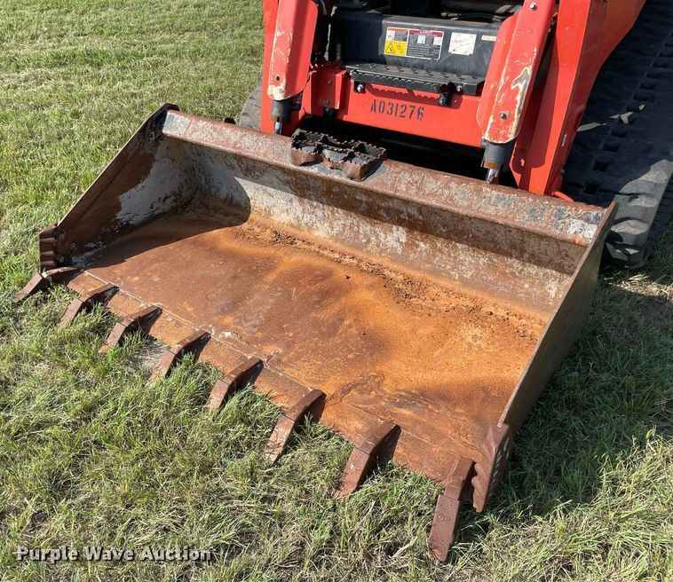 image for item DM0321 2021 Kubota SVL97-2 tracked skid steer loader