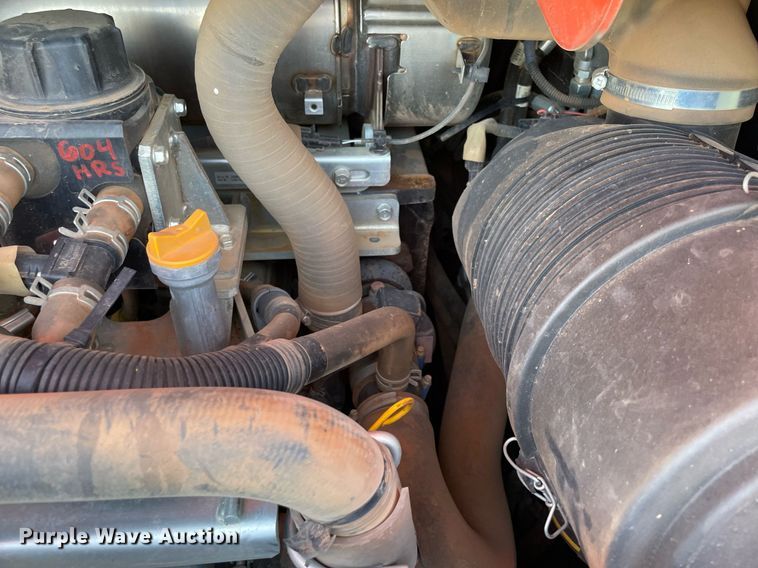 image for item DM0321 2021 Kubota SVL97-2 tracked skid steer loader