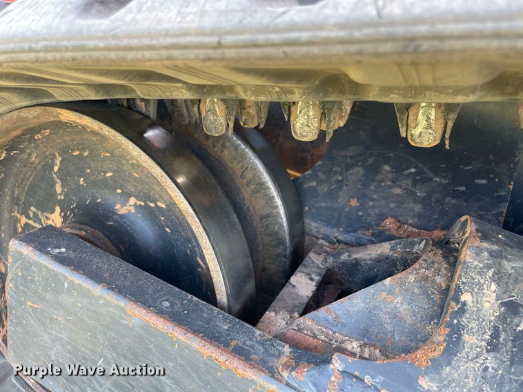 image for item DM0321 2021 Kubota SVL97-2 tracked skid steer loader