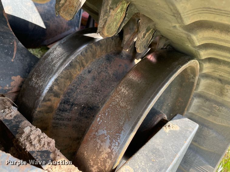 image for item DM0321 2021 Kubota SVL97-2 tracked skid steer loader