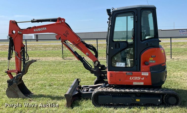 image for item DM0322 2020 Kubota  U35-4 mini excavator