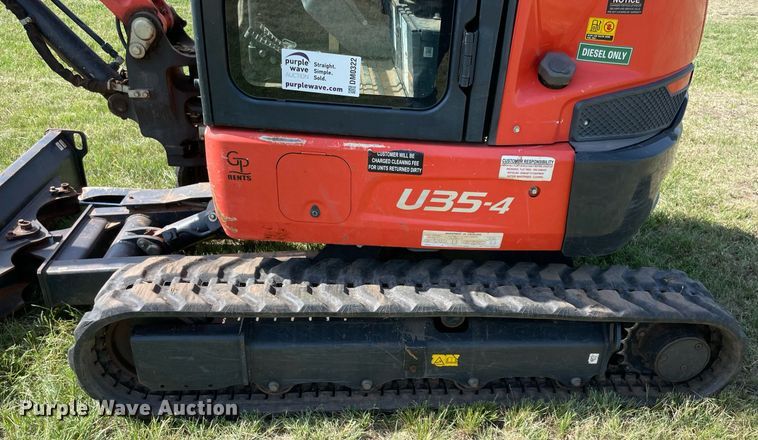 image for item DM0322 2020 Kubota  U35-4 mini excavator