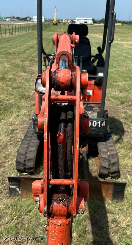 image for item DM0323 2019 Kubota  U17 mini excavator