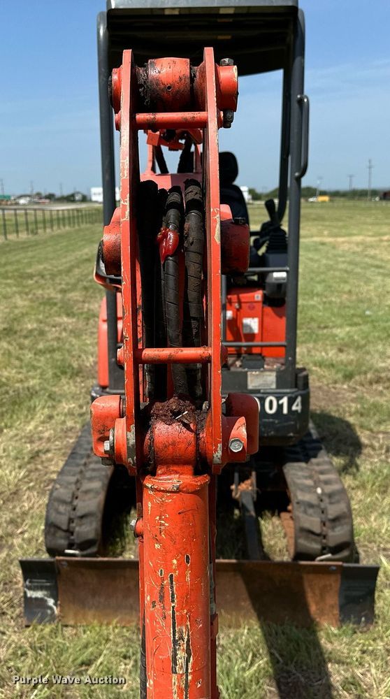 image for item DM0323 2019 Kubota  U17 mini excavator