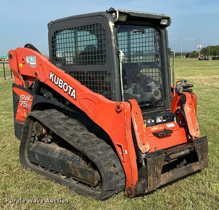 image for item DM0324 2019 Kubota  SVL75-2 tracked skid steer loader