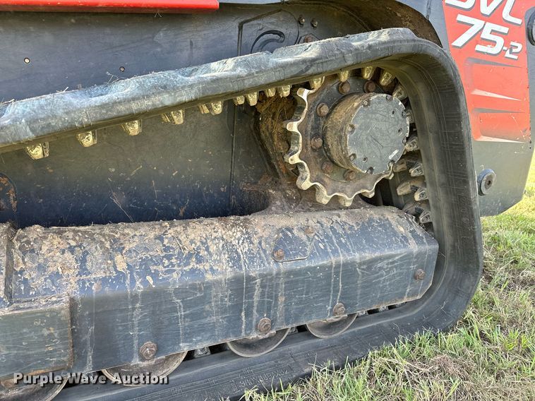 image for item DM0324 2019 Kubota  SVL75-2 tracked skid steer loader