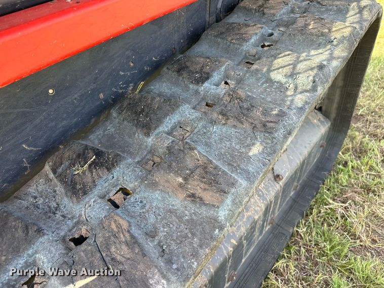 image for item DM0324 2019 Kubota  SVL75-2 tracked skid steer loader