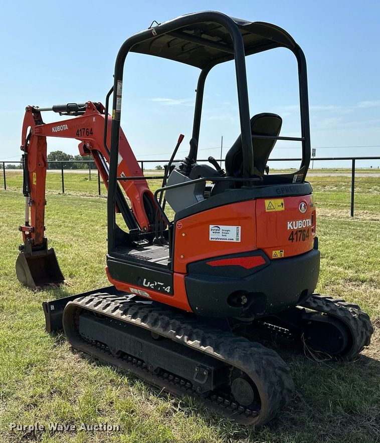 image for item DM0326 2019 Kubota  U27-4 mini excavator