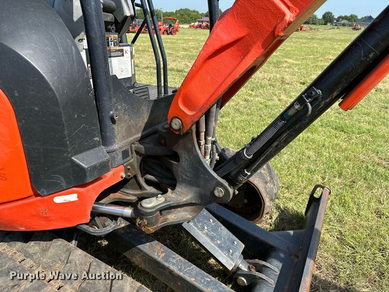 image for item DM0326 2019 Kubota  U27-4 mini excavator