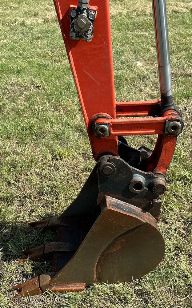 image for item DM0326 2019 Kubota  U27-4 mini excavator
