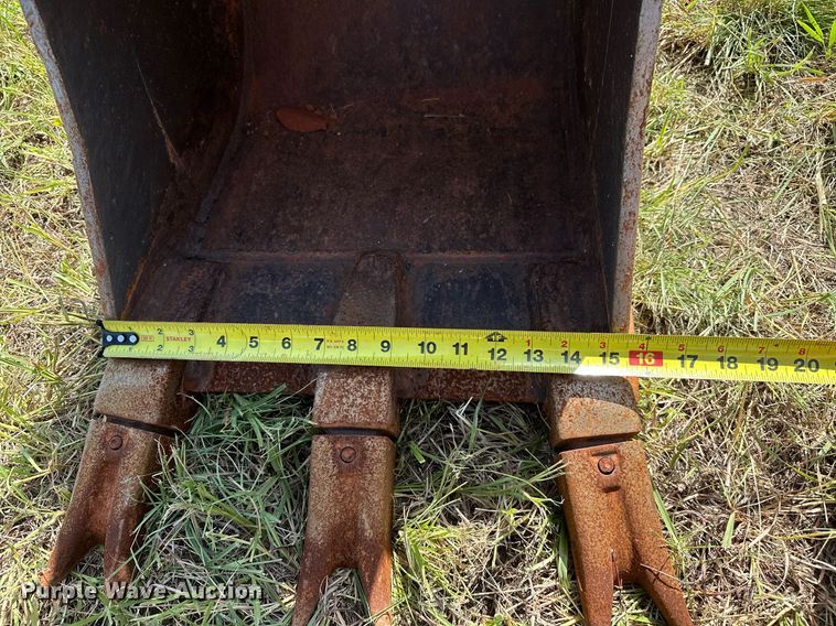 image for item DM0326 2019 Kubota  U27-4 mini excavator