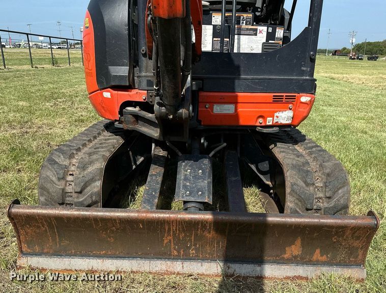 image for item DM0326 2019 Kubota  U27-4 mini excavator