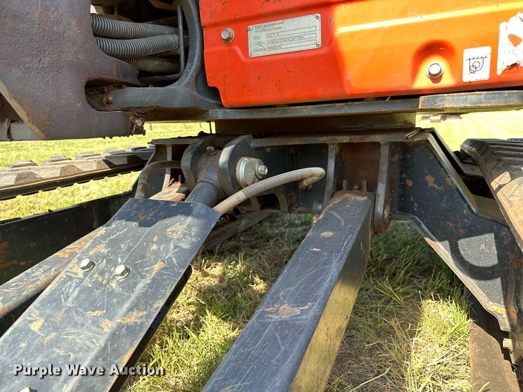 image for item DM0326 2019 Kubota  U27-4 mini excavator