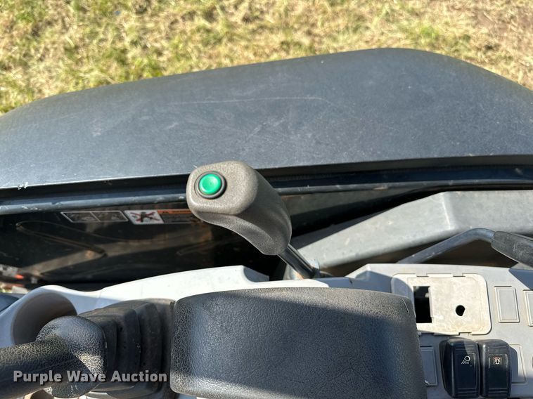 image for item DM0326 2019 Kubota  U27-4 mini excavator