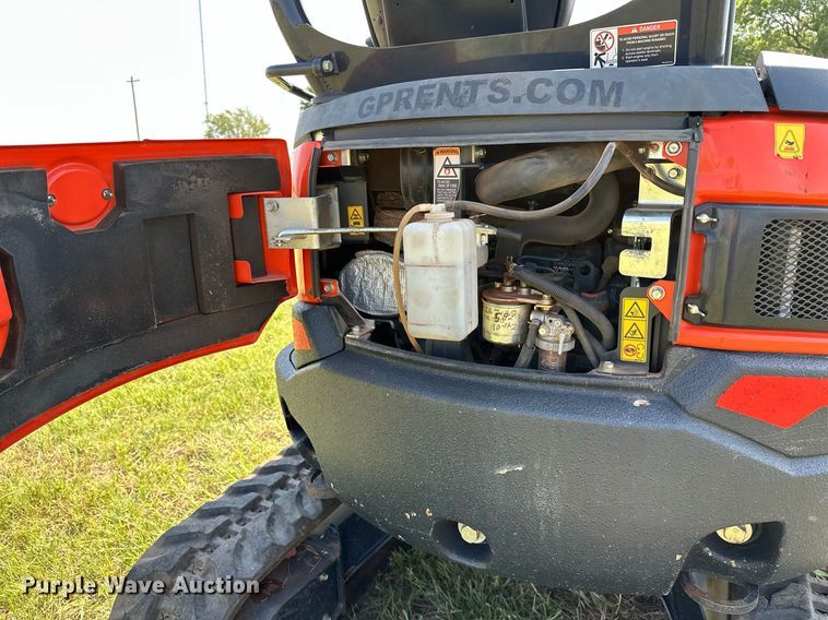 image for item DM0326 2019 Kubota  U27-4 mini excavator