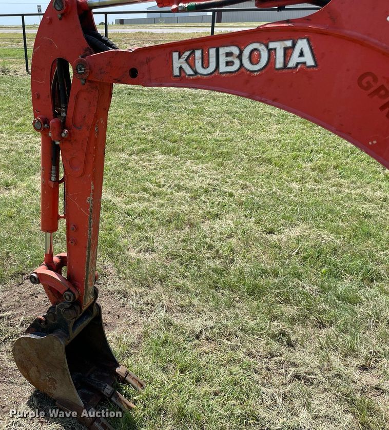 image for item DM0327 2019 Kubota  U17 mini excavator