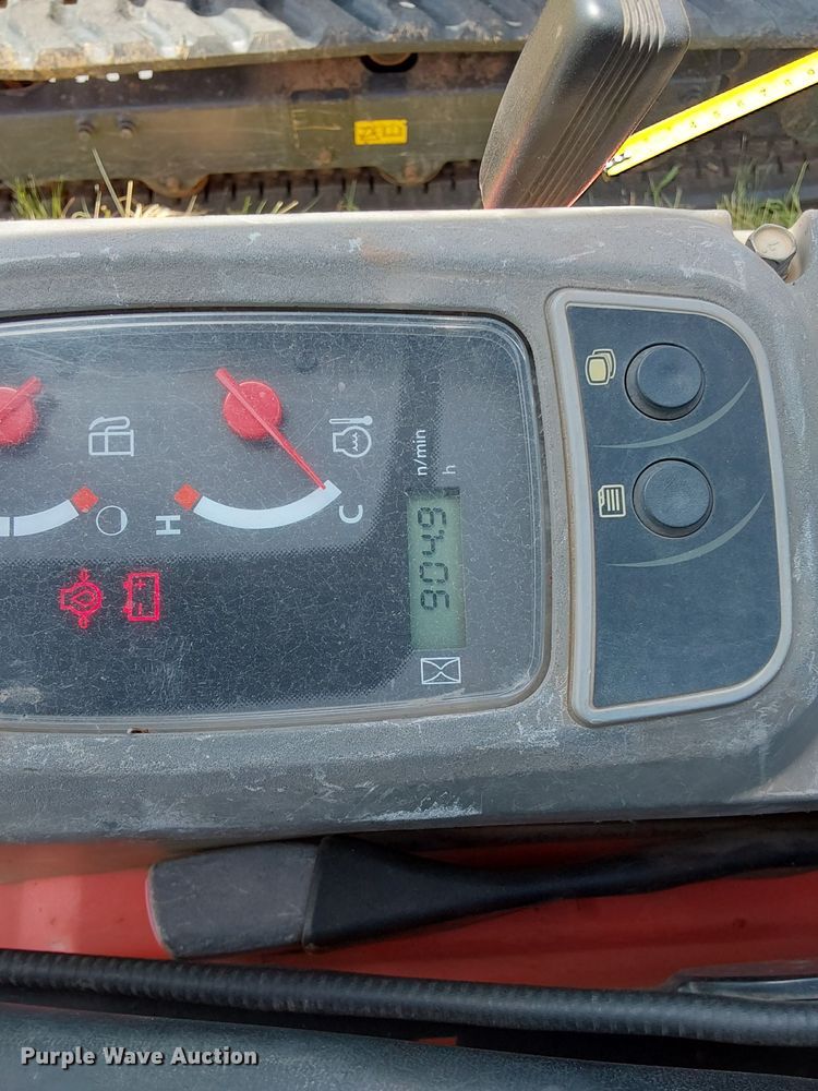 image for item DM0327 2019 Kubota  U17 mini excavator