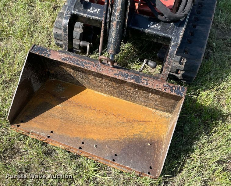 image for item DM0329 2019 Ditch Witch  SK800 compact utility loader