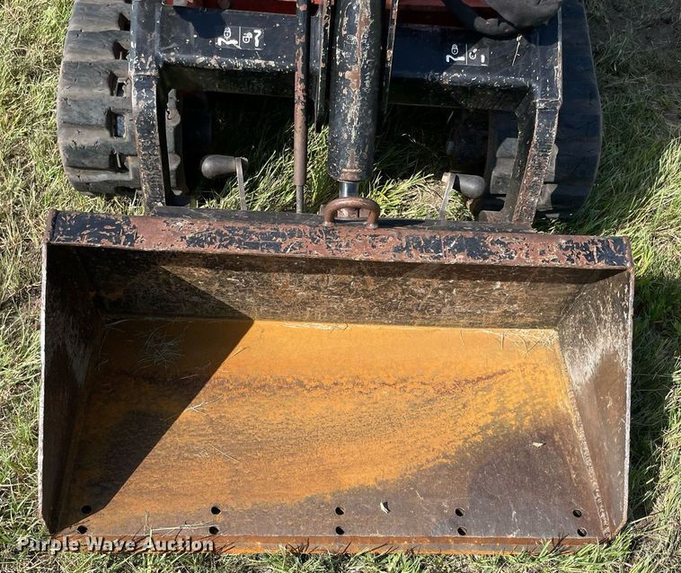 image for item DM0329 2019 Ditch Witch  SK800 compact utility loader