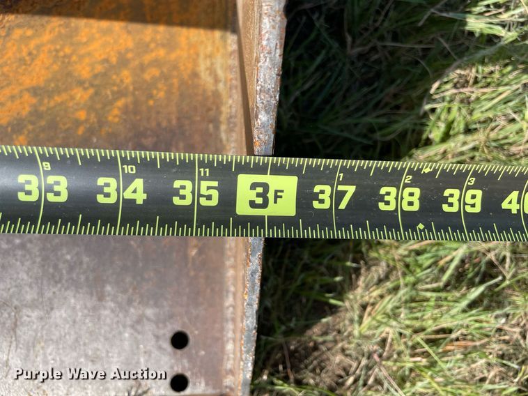 image for item DM0329 2019 Ditch Witch  SK800 compact utility loader