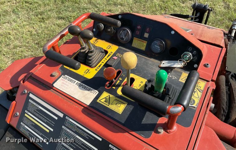 image for item DM0329 2019 Ditch Witch  SK800 compact utility loader