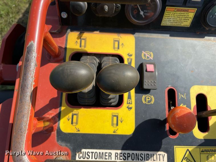 image for item DM0329 2019 Ditch Witch  SK800 compact utility loader