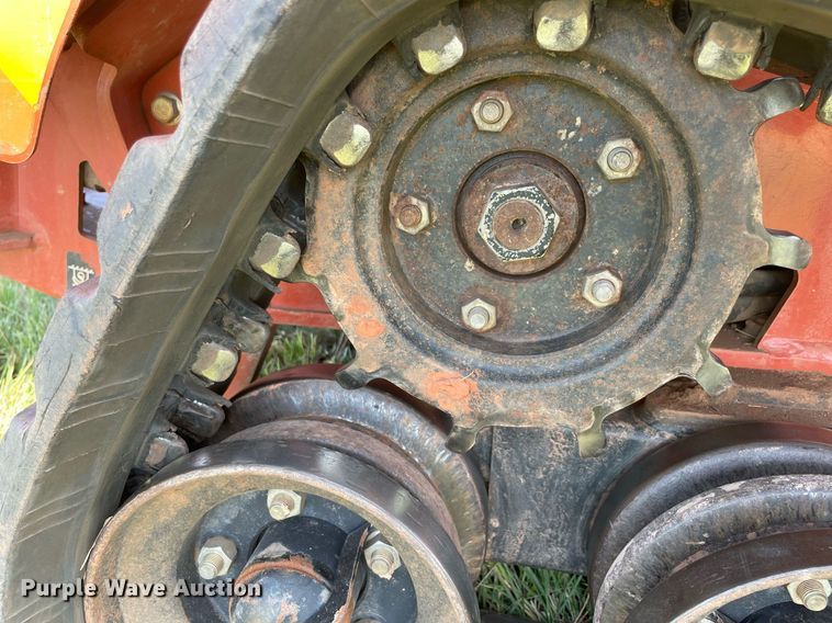 image for item DM0329 2019 Ditch Witch  SK800 compact utility loader