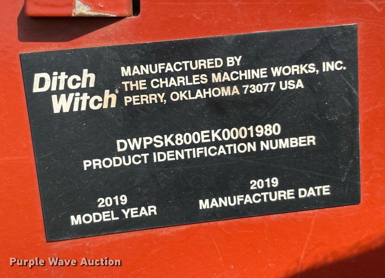 image for item DM0329 2019 Ditch Witch  SK800 compact utility loader