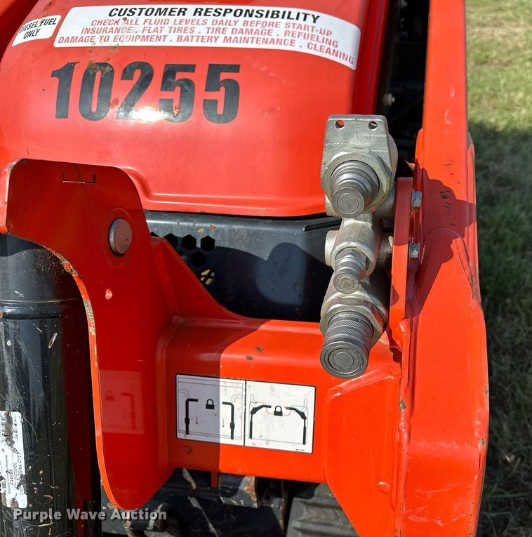 image for item DM0330 2021 Kubota  SCL1000 compact utility loader
