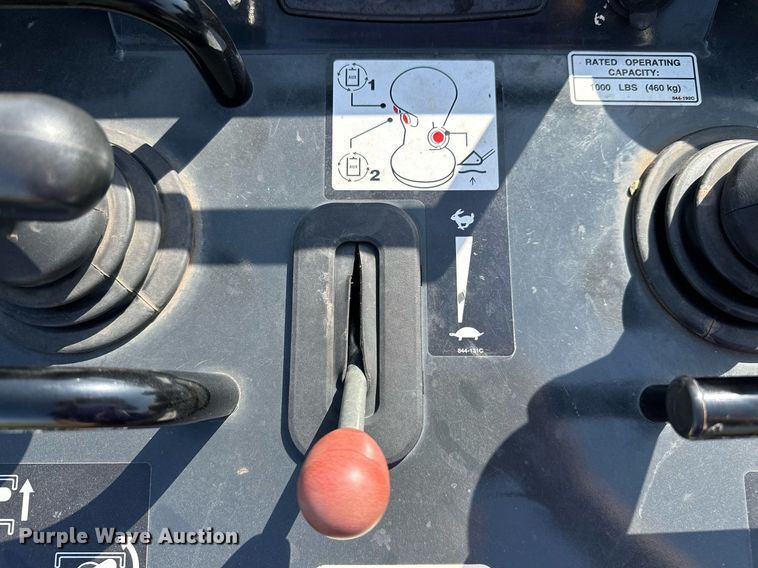 image for item DM0330 2021 Kubota  SCL1000 compact utility loader