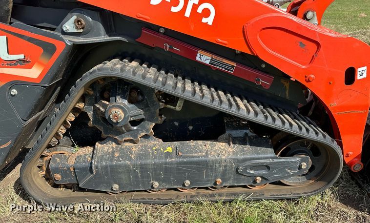 image for item DM0330 2021 Kubota  SCL1000 compact utility loader