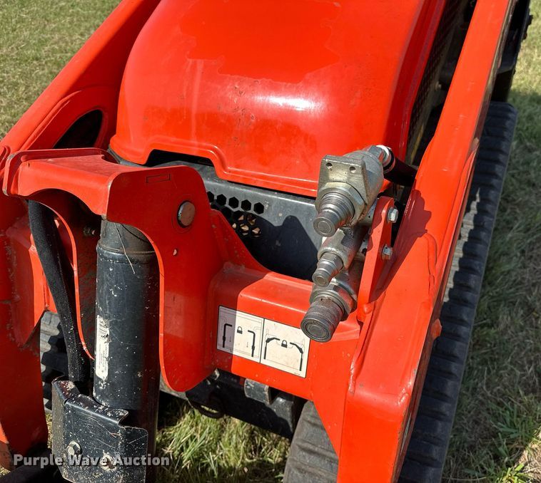 image for item DM0331 2021 Kubota  SCL1000 compact utility loader