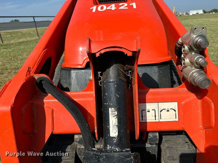 image for item DM0331 2021 Kubota  SCL1000 compact utility loader