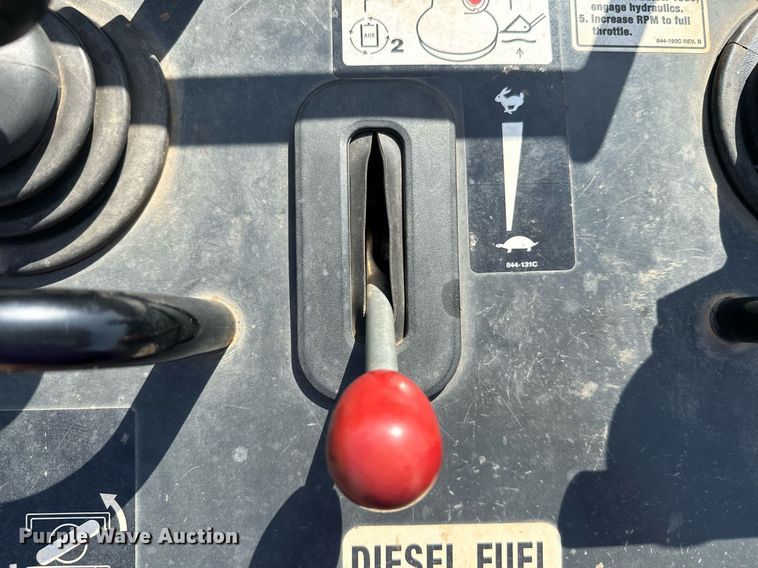 image for item DM0331 2021 Kubota  SCL1000 compact utility loader