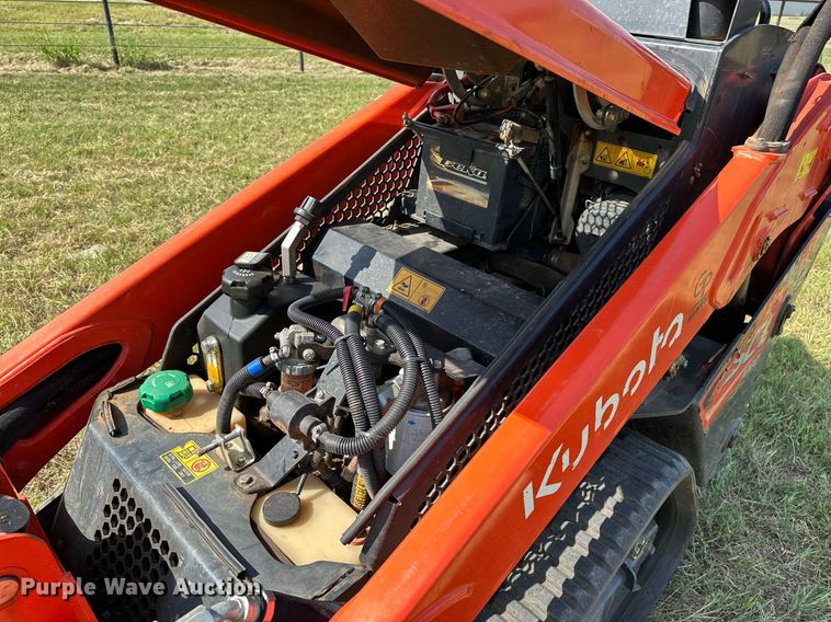 image for item DM0331 2021 Kubota  SCL1000 compact utility loader