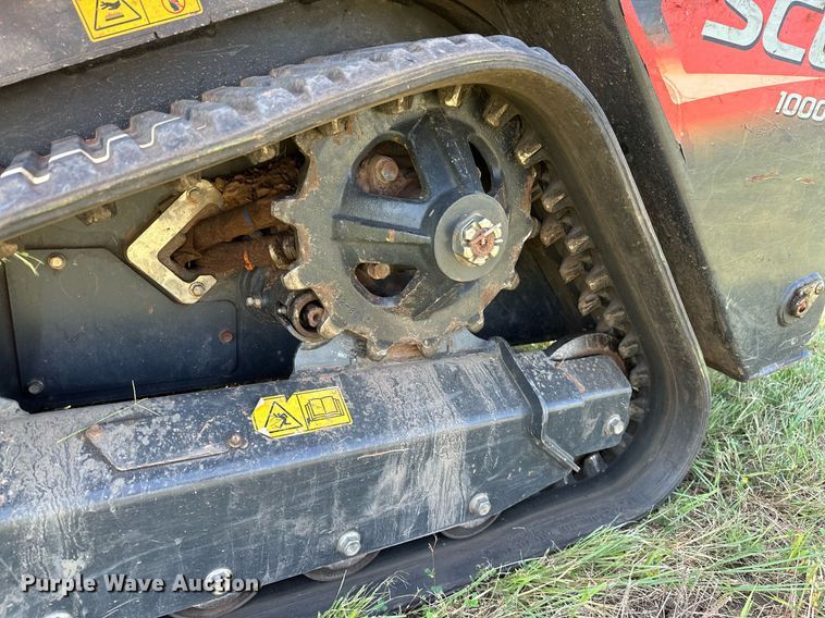 image for item DM0331 2021 Kubota  SCL1000 compact utility loader