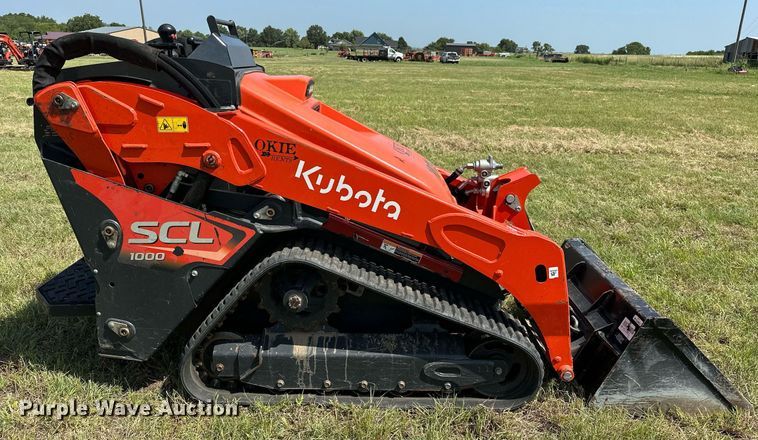 image for item DM0332 2021 Kubota  SCL1000 compact utility loader