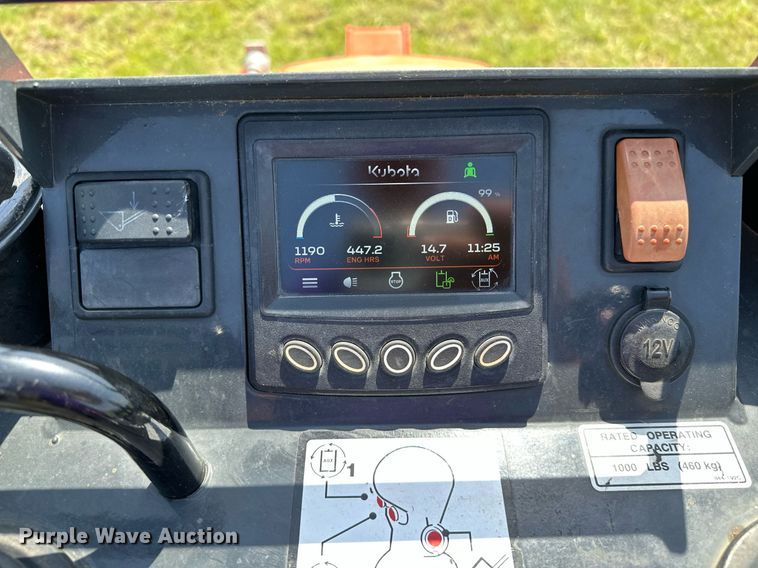 image for item DM0332 2021 Kubota  SCL1000 compact utility loader