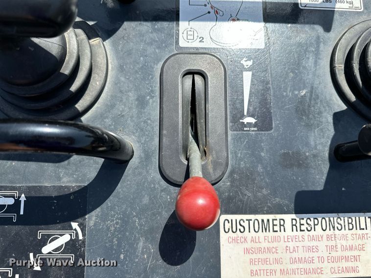 image for item DM0332 2021 Kubota  SCL1000 compact utility loader