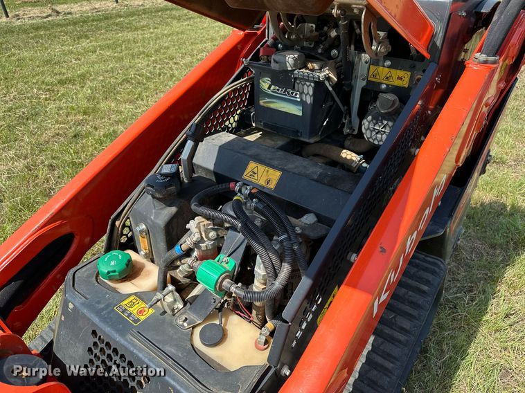 image for item DM0332 2021 Kubota  SCL1000 compact utility loader