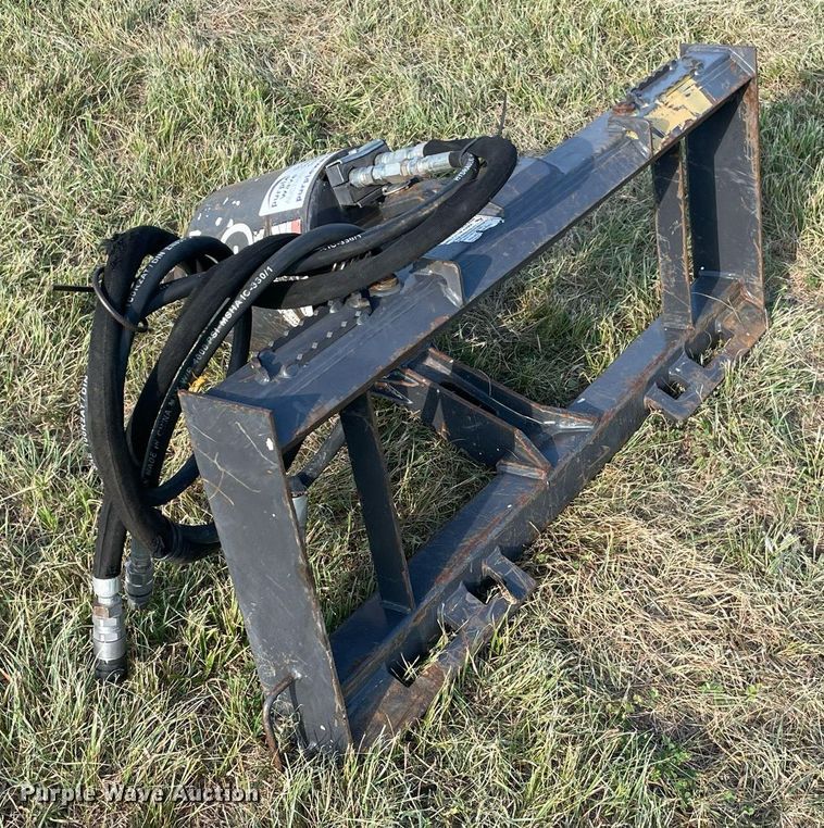 image for item DM0336 2015 Paladin  X1975 skid steer auger 