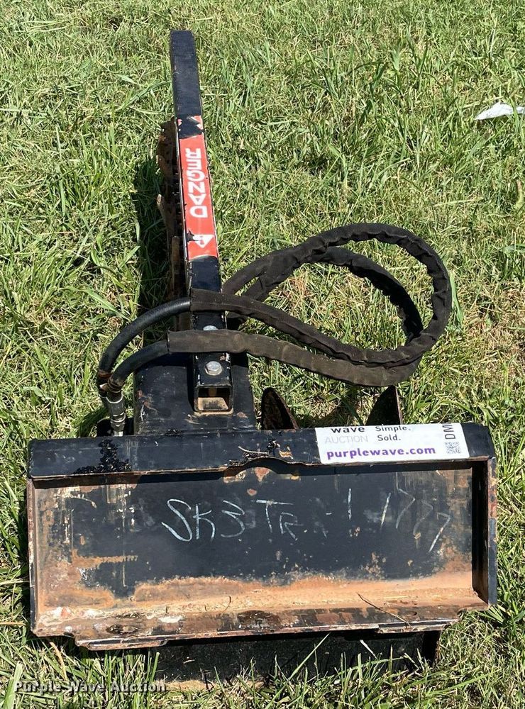 image for item DM0337 2017 Ditch Witch  compact utility loader trencher 