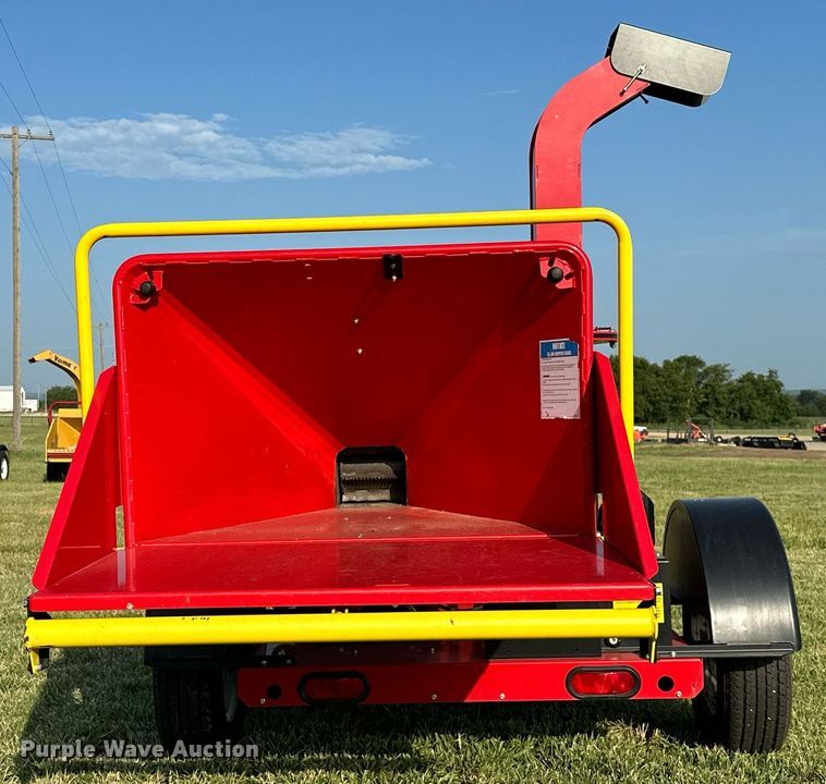 image for item DM0338 2021 Barreto 3107C wood chipper