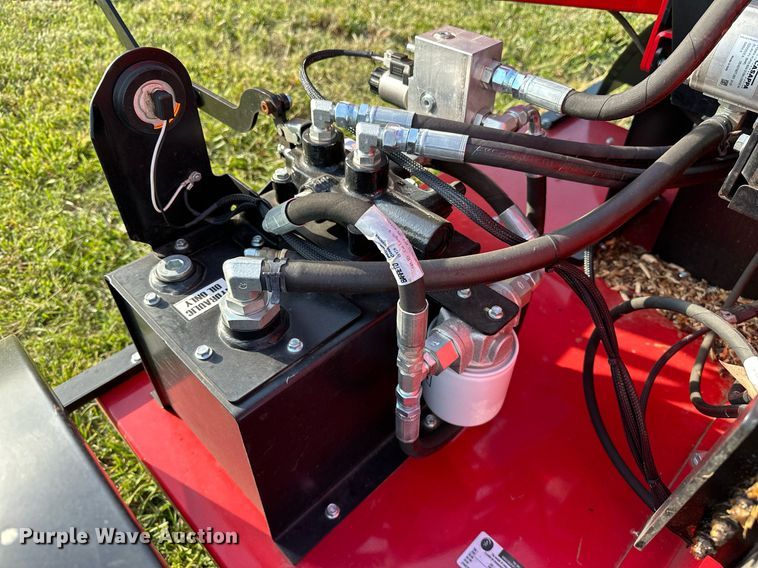 image for item DM0338 2021 Barreto 3107C wood chipper