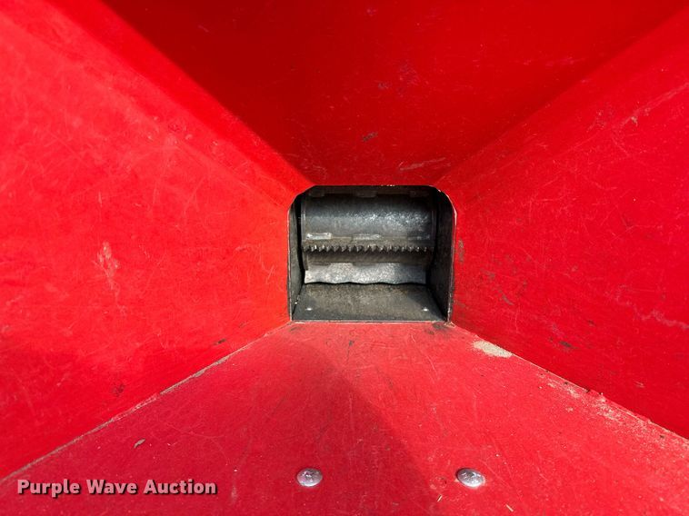 image for item DM0338 2021 Barreto 3107C wood chipper